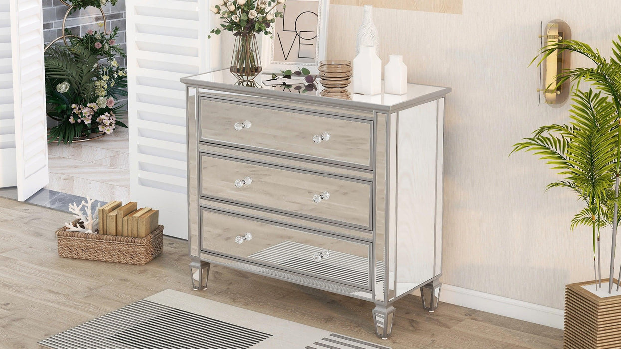 Elegant Mirrored Chest with 3 Drawers,Modern Silver FinishedStorage Cabinet for Living Room, Hallway, Entryway